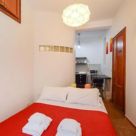 Be First Roma