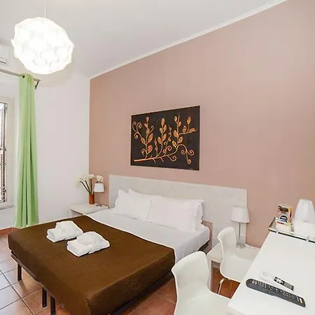 Be First Gæstehus 3*