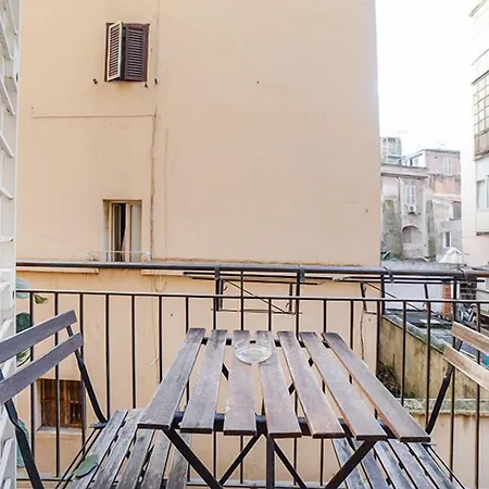 ゲストハウス Be First