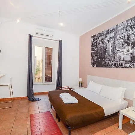 招待所 Be First 3*