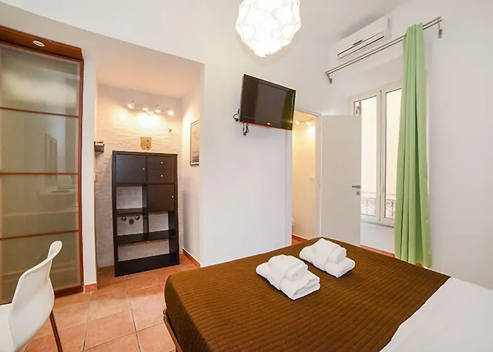 招待所 Be First 罗马